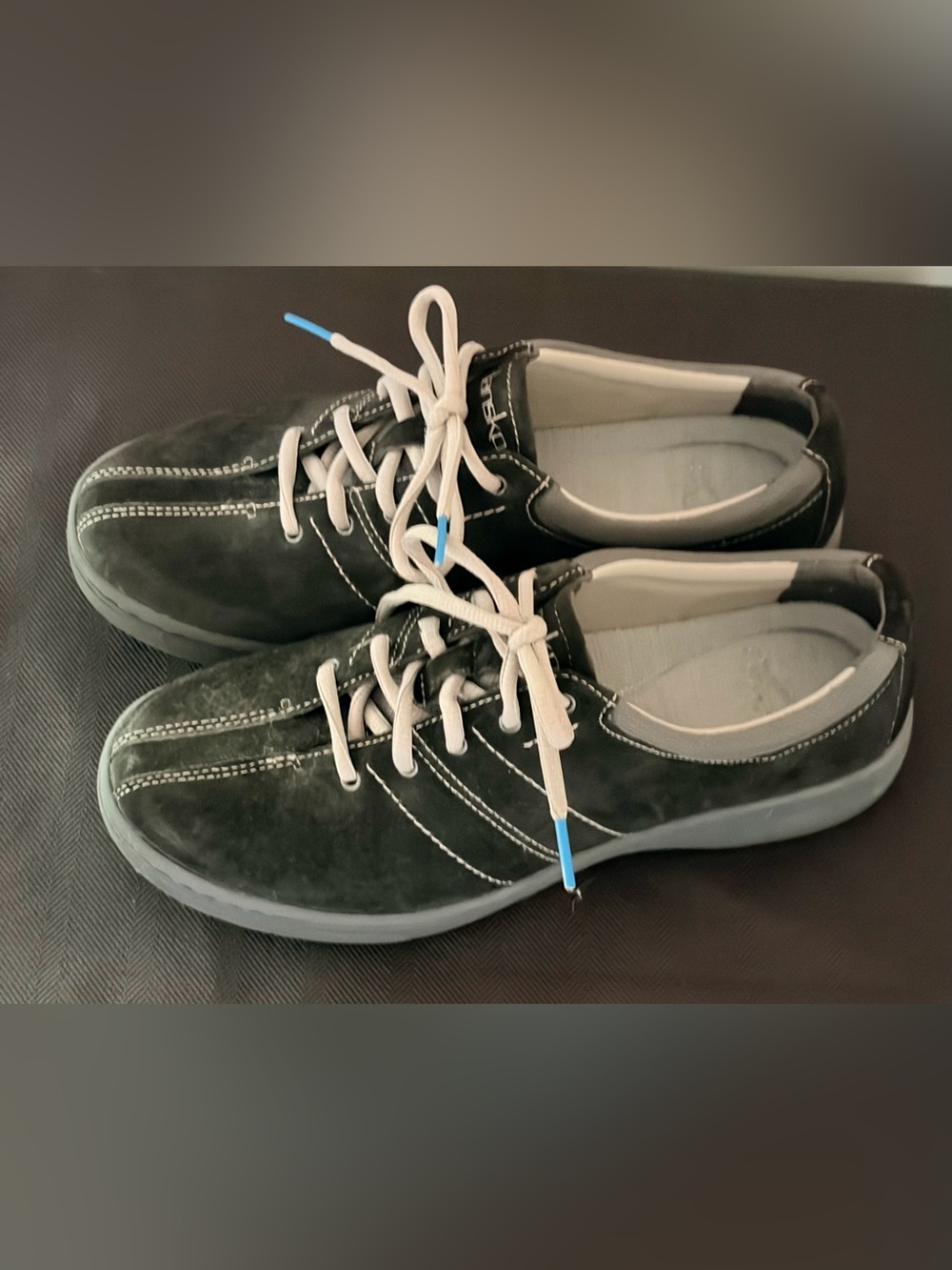 Dansko BRANDI Gray Suede Casual Shoes Sneakers EU 39 US Womens Size 8-8.5 EUC